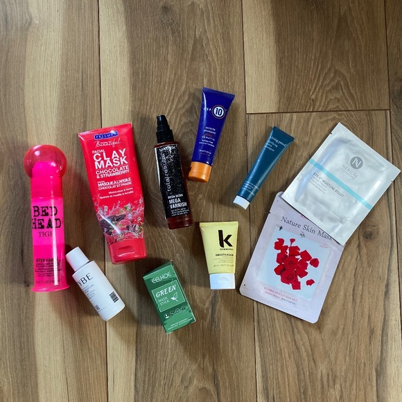 Beauty Bundle - Picture 1 of 4